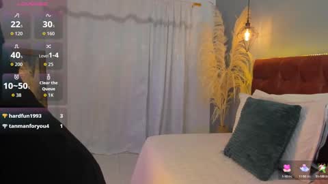 victoria online show from September 29, 7:51 pm