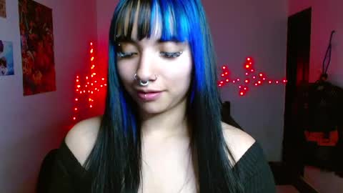 Snapshot of victoria_goddes chatting on April 19, 5:40 am victoria online show from April 19, 5:40 am
