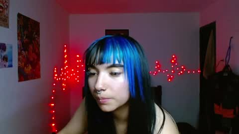 Snapshot of victoria_goddes chatting on May 2, 5:23 am victoria online show from May 2, 5:23 am