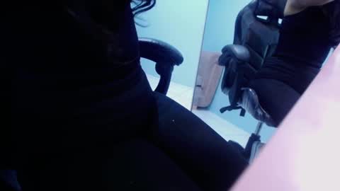 Victoria online show from October 21, 12:50 pm