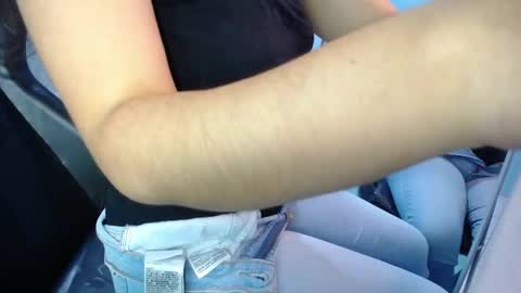 Victoria online show from February 3, 1:16 pm