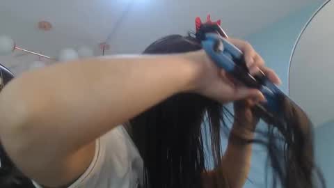 Victoria online show from March 26, 1:06 pm