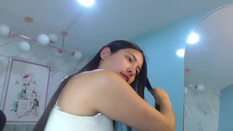 Victoria online show from May 26, 1:07 pm