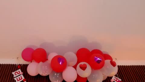 Snapshot of victoria_joliegb chatting on February 20, 3:41 pm Victoria Lozano online show from February 20, 3:41 pm