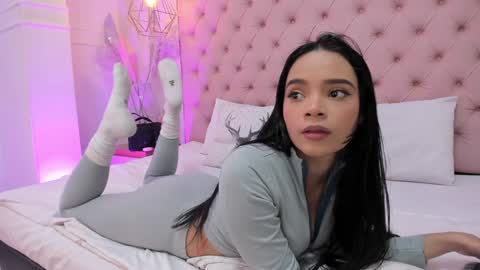 victoria_kitt online show from January 19, 7:26 pm