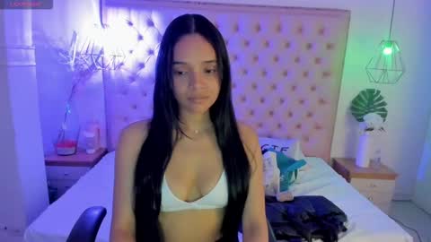 victoria_kitt online show from November 5, 5:02 pm