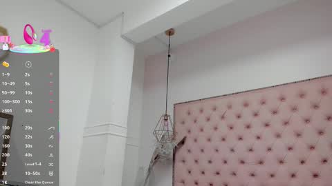 victoria_kitt online show from November 18, 7:07 pm