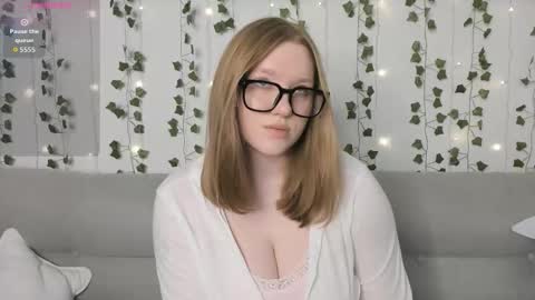 Jessie online show from November 5, 1:22 pm