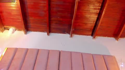 Snapshot of victoria_rash chatting on January 17, 6:54 pm VICTORIA online show from January 17, 6:54 pm