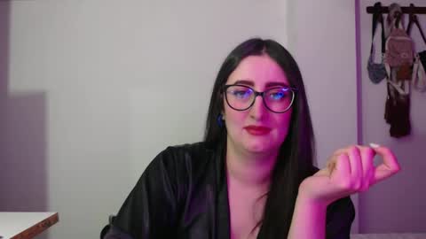 Victoria online show from February 24, 9:24 pm