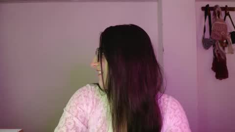 Victoria online show from February 26, 9:14 pm