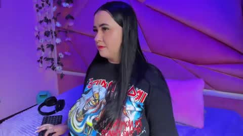 Victoria online show from October 11, 7:56 pm