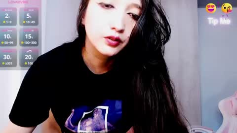 Snapshot of victoria_smile_ chatting on June 11, 8:51 pm Victoria online show from June 11, 8:51 pm