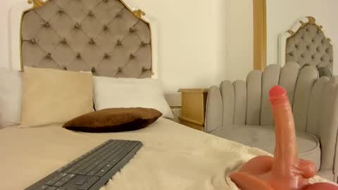 victoria  online show from February 10, 5:41 pm