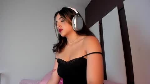 victoriaa2_doll online show from May 30, 2:03 pm