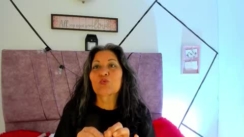 victoriaa_anderson_ online show from February 7, 1:26 pm