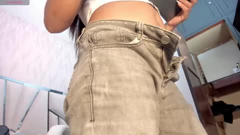 Victoria Sofia online show from March 3, 7:09 pm