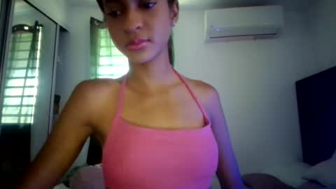 Victoria xxx online show from June 18, 4:44 pm