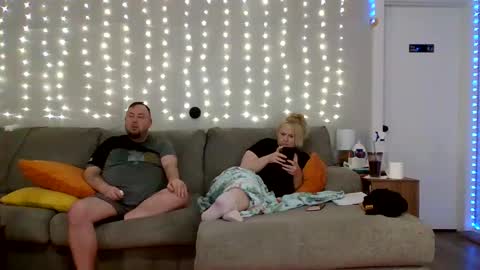 Victoria and Jesse online show from March 5, 7:27 am