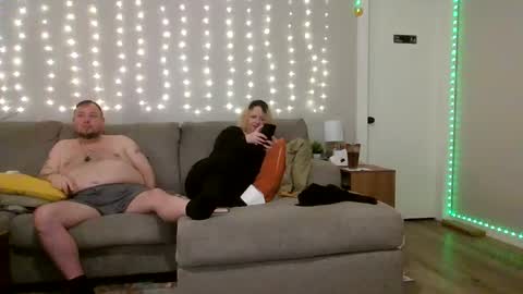 Victoria and Jesse online show from September 13, 2:33 am