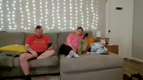 Victoria and Jesse online show from October 2, 1:12 am