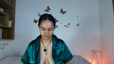 Victoria online show from November 27, 10:50 am