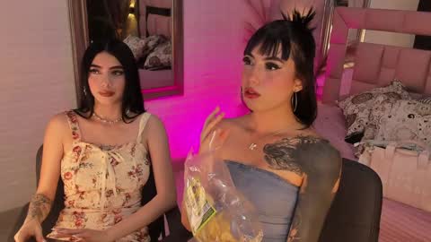 Snapshot of victoriagolden chatting on January 8, 2:14 am VICTORIA online show from January 8, 2:14 am