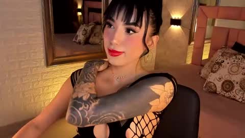 Snapshot of victoriagolden chatting on January 22, 7:56 pm VICTORIA online show from January 22, 7:56 pm