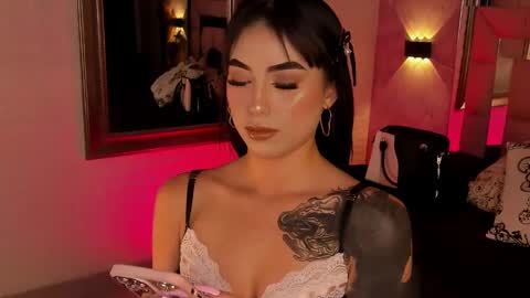 Snapshot of victoriagolden chatting on February 11, 7:48 pm VICTORIA online show from February 11, 7:48 pm