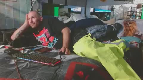 Snapshot of victoriajohn chatting on November 6, 5:52 am victoriajohn online show from November 6, 5:52 am