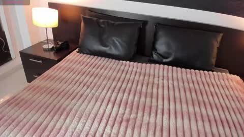 Snapshot of victoriakroos chatting on October 29, 4:04 am victoriakroos online show from October 29, 4:04 am