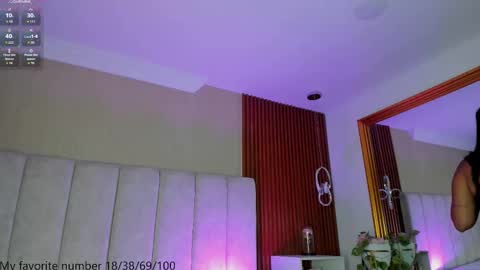 Snapshot of victoriaregia1 chatting on October 13, 11:21 am Maria Victoria online show from October 13, 11:21 am