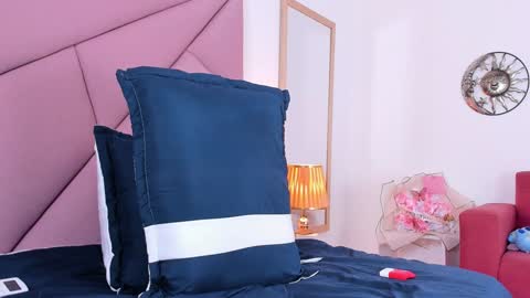 VictoriaRoss online show from January 10, 11:33 am
