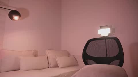 Snapshot of victoriasabbar_ chatting on September 27, 1:21 am Victoria online show from September 27, 1:21 am