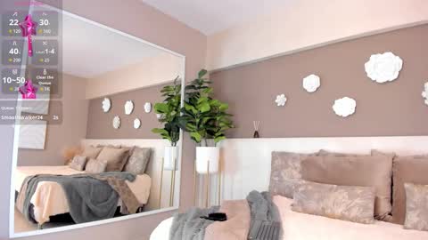 Victoria Shelby  online show from November 15, 11:40 am