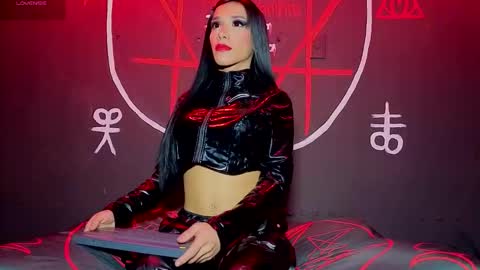 Victoria Vampire online show from September 16, 3:29 am