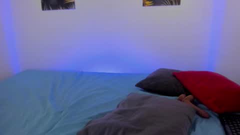 victoria online show from February 18, 1:51 pm