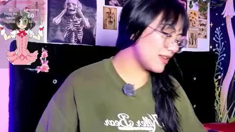 victoriia_thompson online show from February 6, 8:23 pm