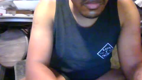 Snapshot of victorville14 chatting on January 30, 2:49 am miketville9 online show from January 30, 2:49 am
