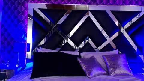 victtoria lee online show from October 14, 9:26 pm