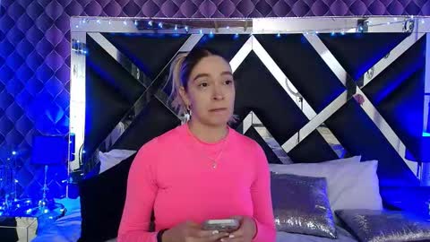 victtoria lee online show from January 13, 6:57 pm