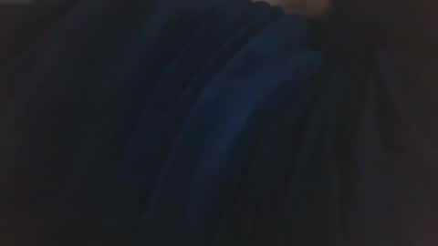 vicvictoree online show from December 4, 8:23 am