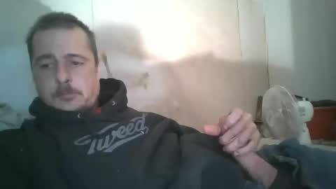 vids1977 online show from January 6, 10:37 pm