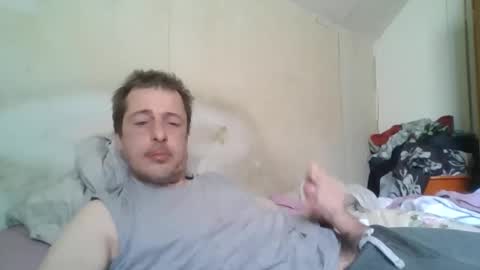 vids1977 online show from February 26, 6:21 pm