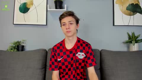 Viego Pattel online show from November 14, 5:22 pm