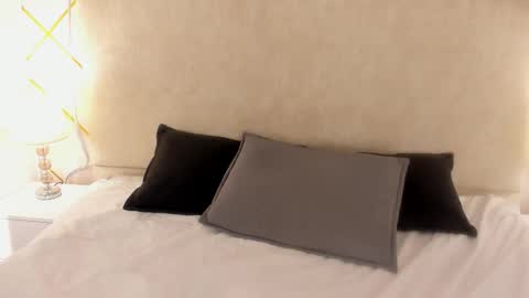 Violet  online show from March 29, 12:32 am