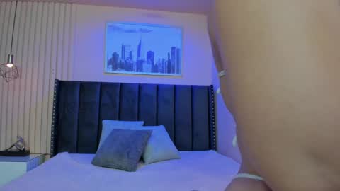 Viiolett online show from November 20, 8:52 pm