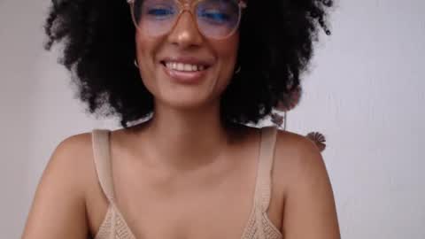 Snapshot of viiolettaaa chatting on June 26, 9:30 pm viiolettaaa online show from June 26, 9:30 pm