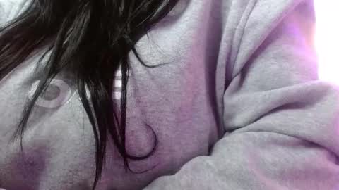 Snapshot of viiolleta chatting on February 17, 12:34 pm viioleta online show from February 17, 12:34 pm