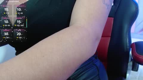 Snapshot of viiolleta chatting on February 23, 12:24 pm viioleta online show from February 23, 12:24 pm